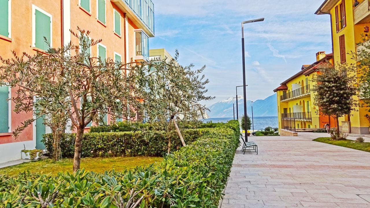 Campione Ora Apartments By Gardadomusmea Campione del Garda Buitenkant foto